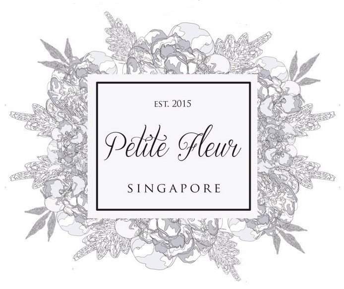 petite-logo